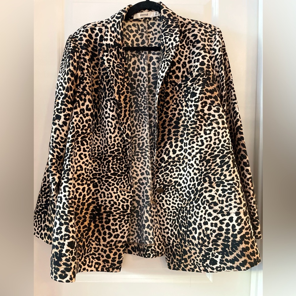 Leopard Print Blazer